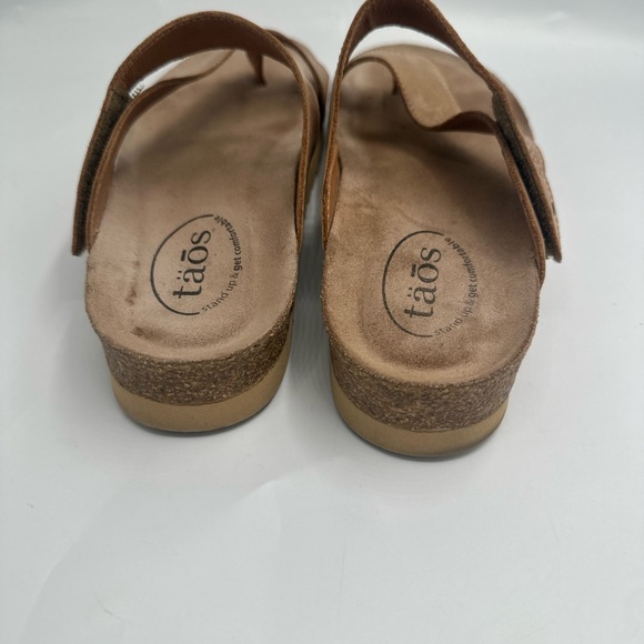 Taos Women’s Tan Leather Toe Loop Thong Size 7- 7.5 - Picture 7 of 10